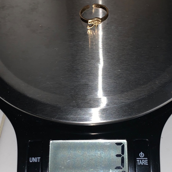 Egyptian Museum: Eye of Horus 18K Gold Ring - Adjustable Band - Picture 5 of 14